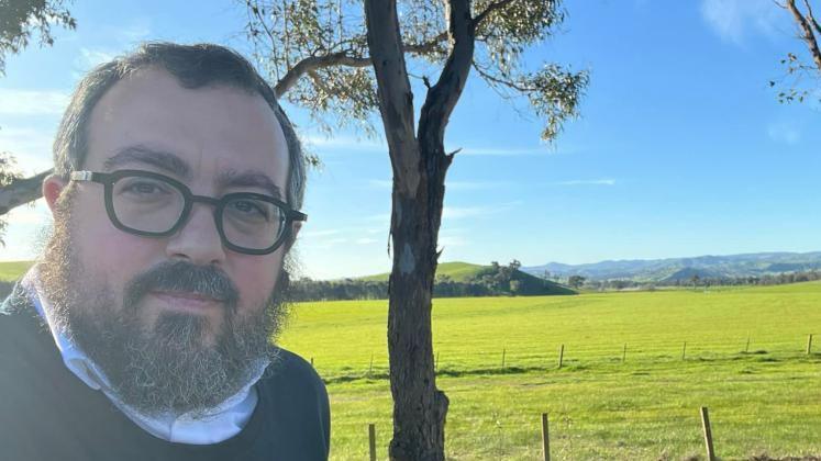 Additional article image