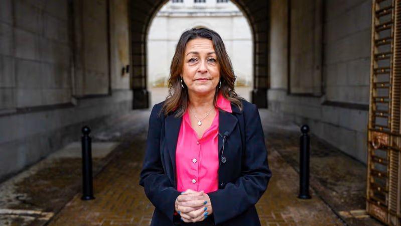 Additional article image