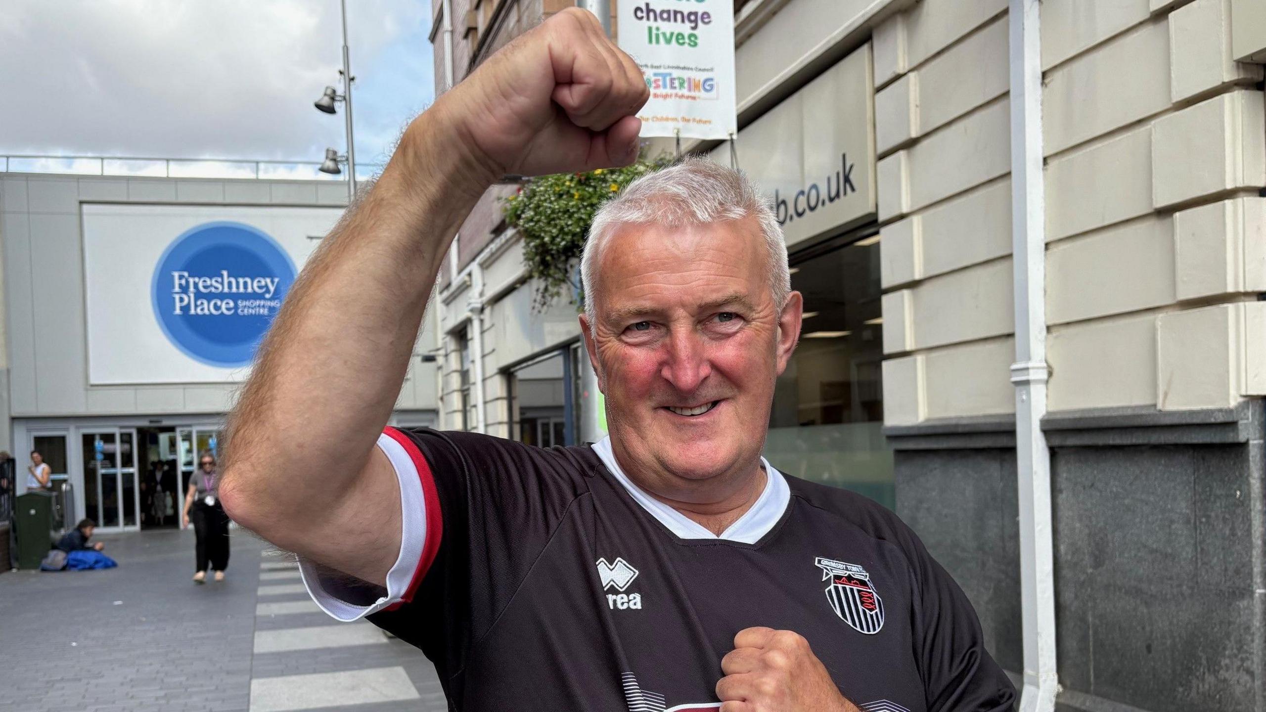 Additional article image