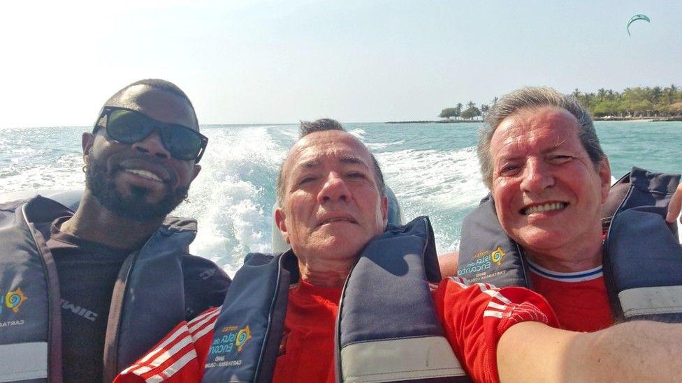 Additional article image