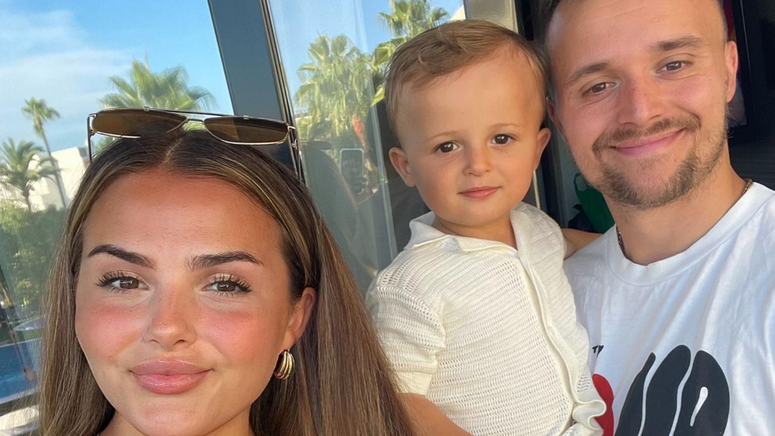 Additional article image