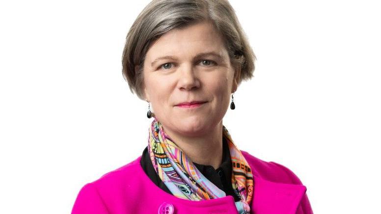 Additional article image