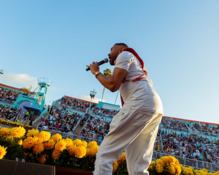 Additional article image