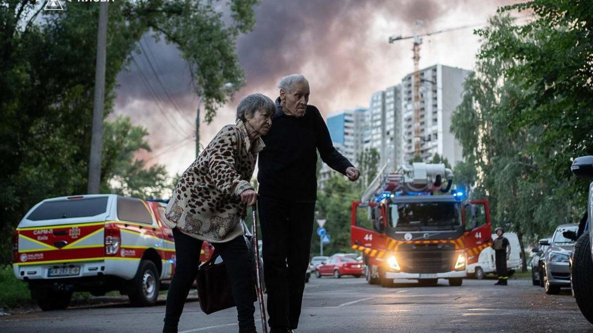 Additional article image