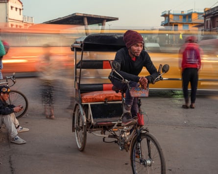 Additional article image