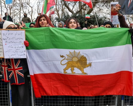 Additional article image